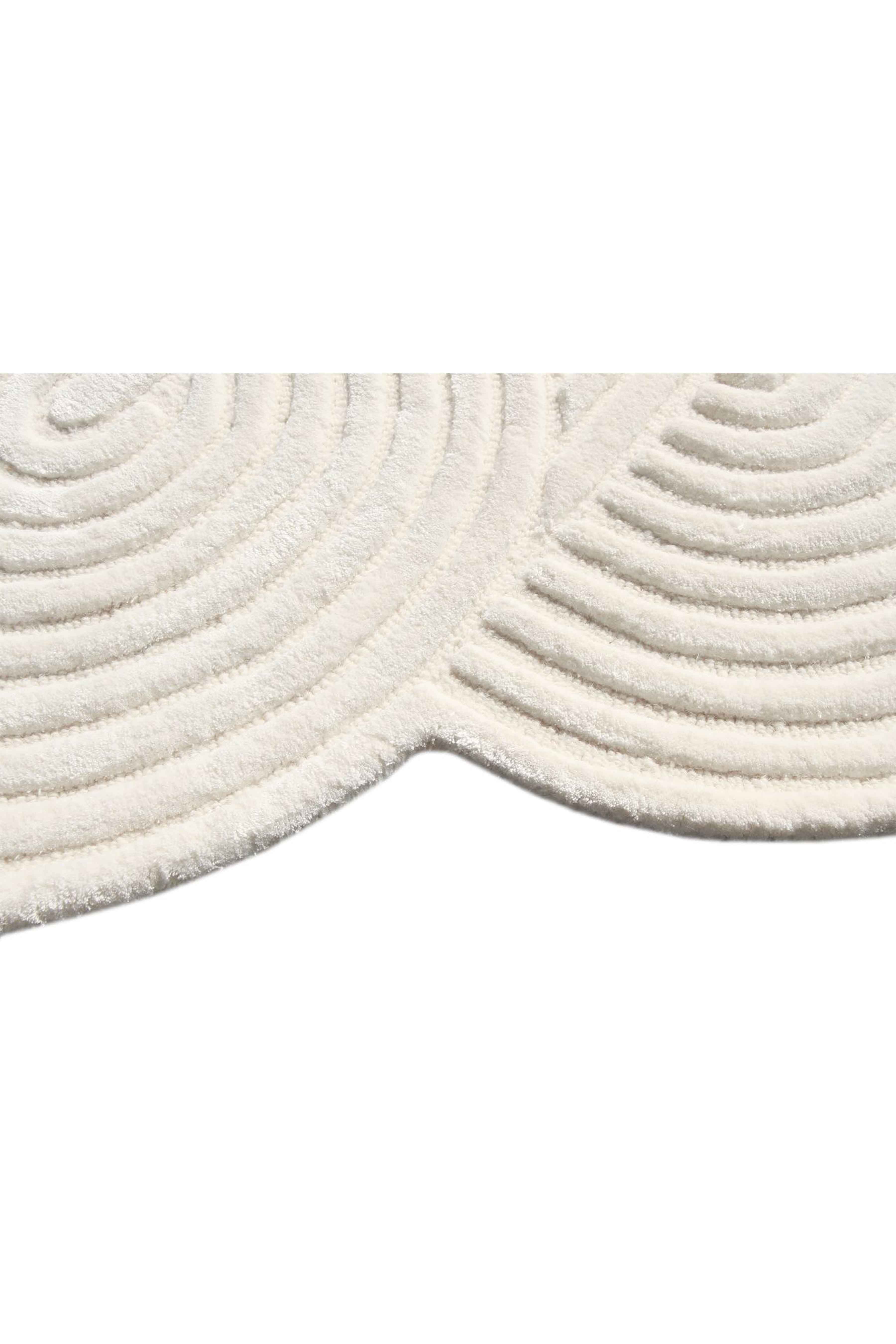 Tusks (7660624937116)