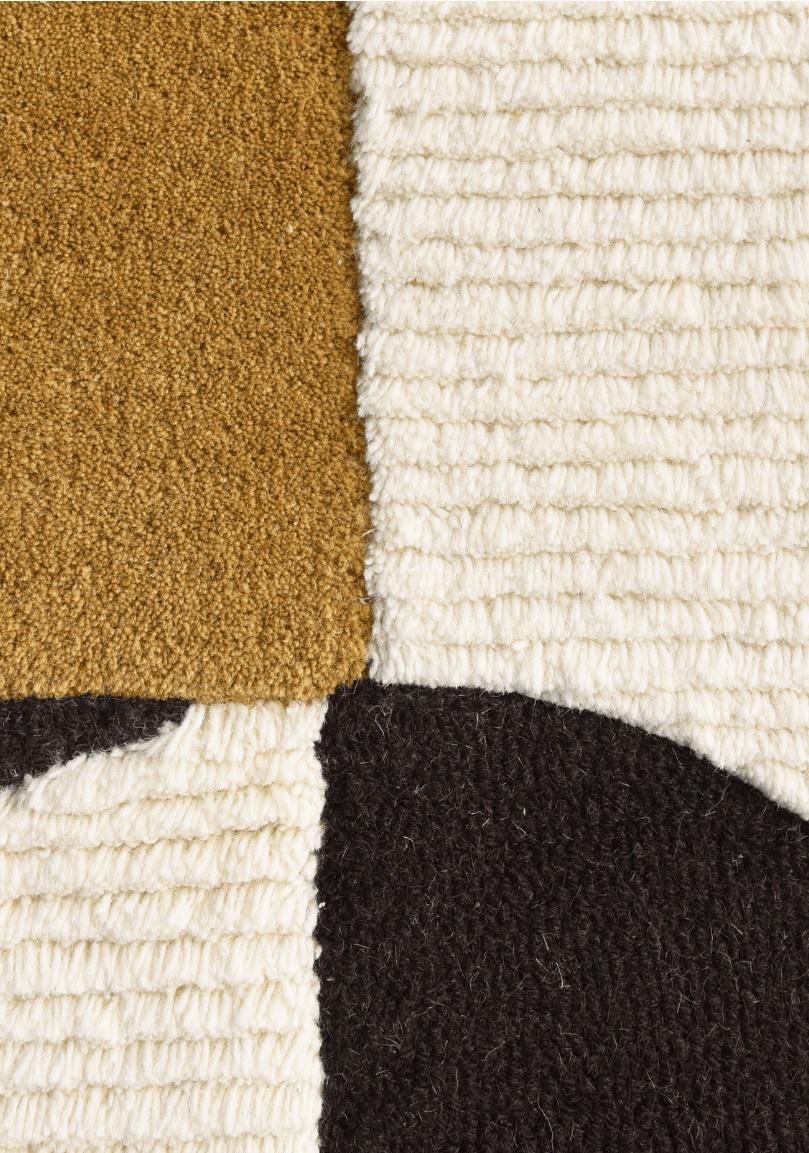 Ochre Oval – Shaggy Wool Rug
