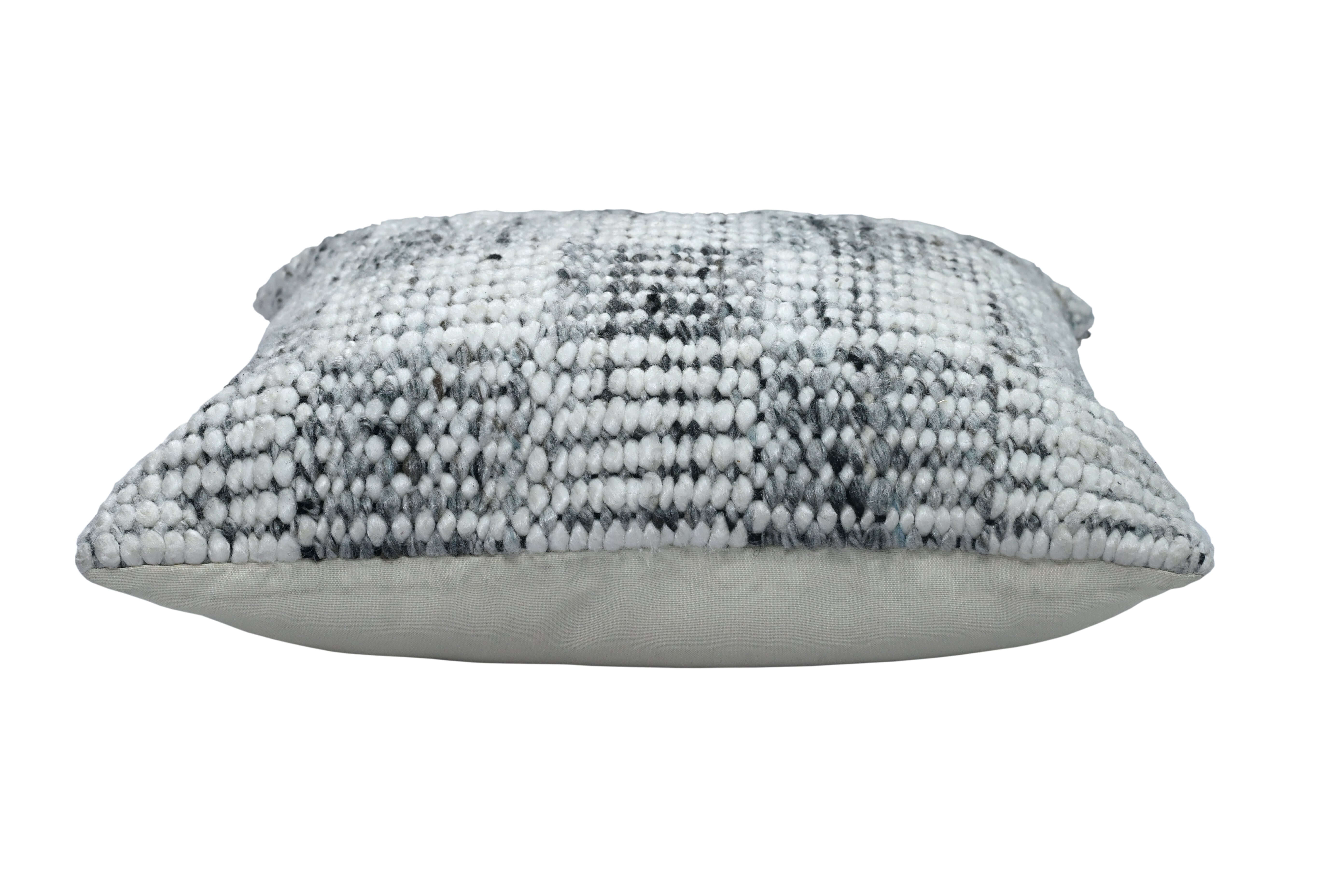 Inga Grey