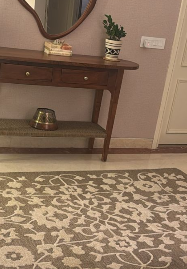 The Blue Knot piece in a customer home