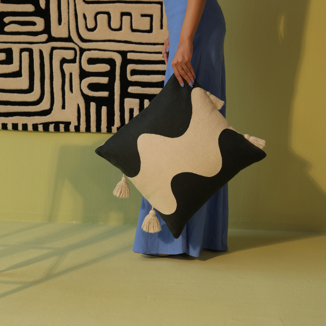 Twist &amp; Tassel