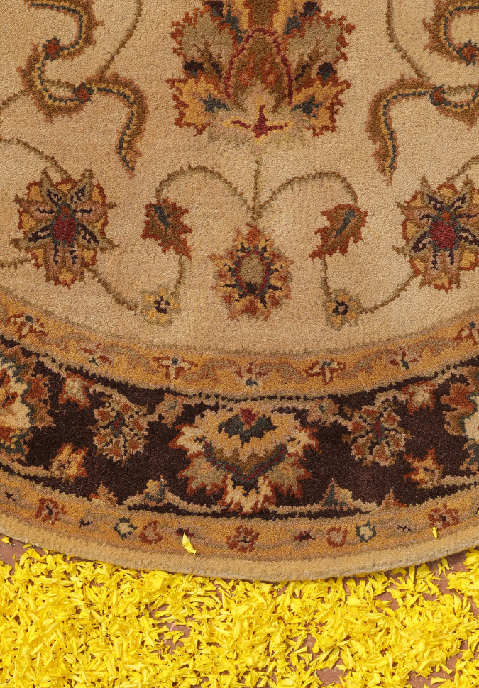 Royal Medallion Round